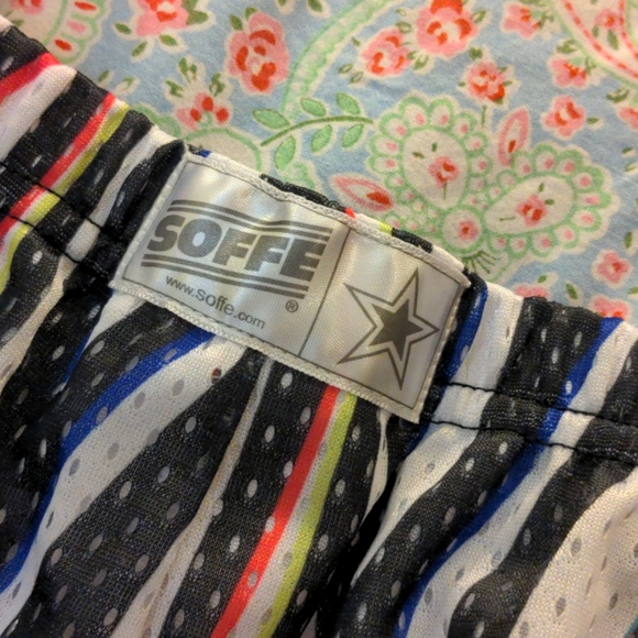 3/$15 🤑 SOFFE Shorts - Picture 3 of 3